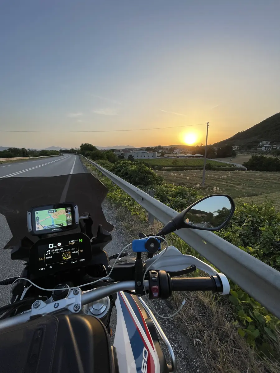 Il viaggio in moto — tappa 12